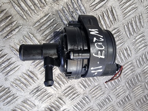 Mercedes e350 auxiliary - e350, water